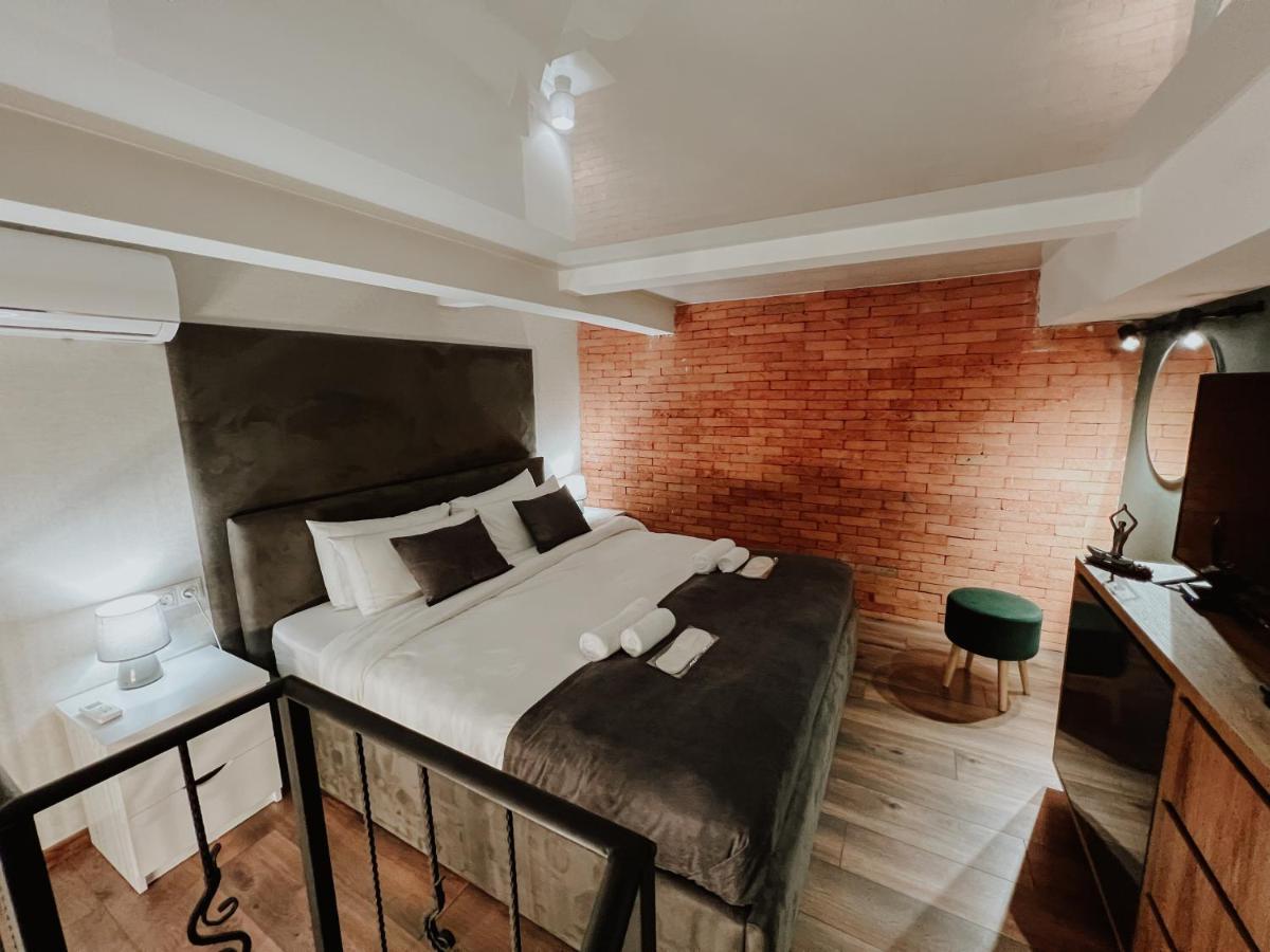 Luxury Duplex Suites - City Center تبليسي المظهر الخارجي الصورة
