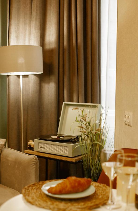 Luxury Duplex Suites - City Center تبليسي المظهر الخارجي الصورة