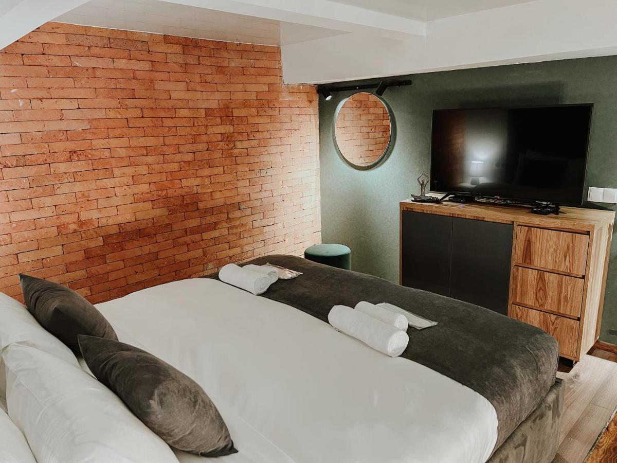 Luxury Duplex Suites - City Center تبليسي المظهر الخارجي الصورة
