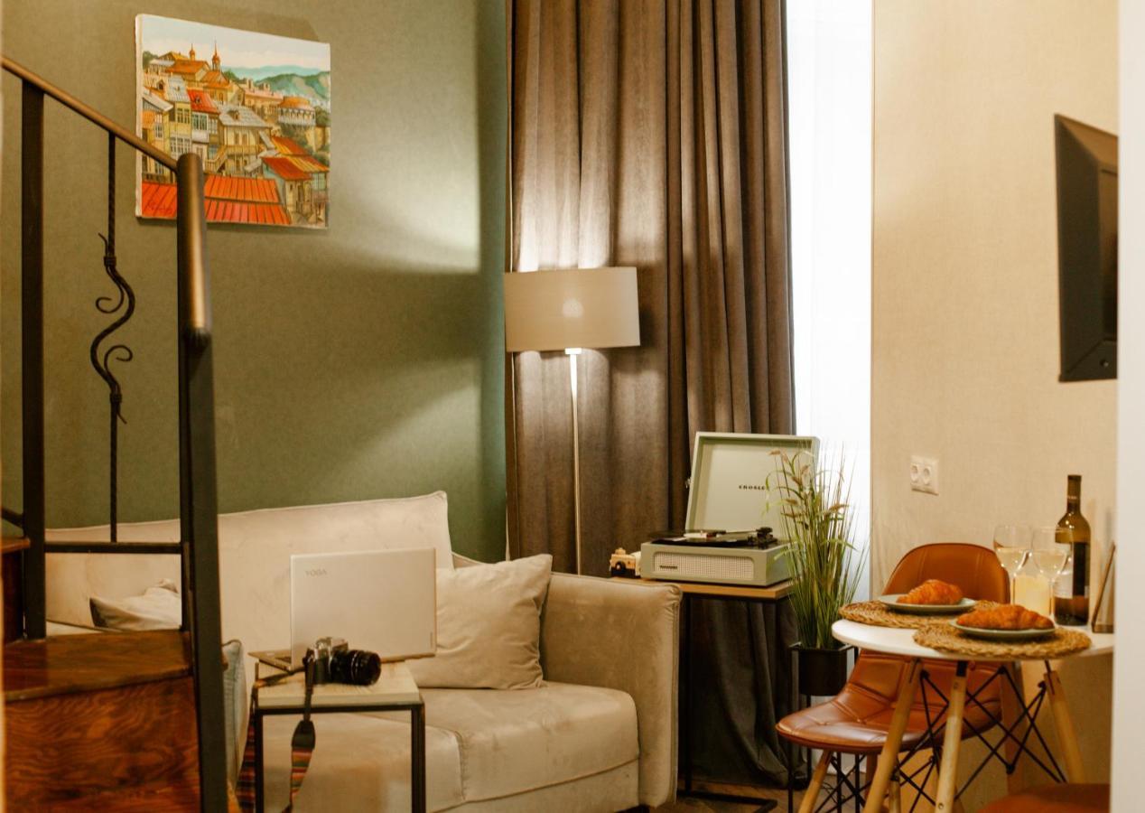 Luxury Duplex Suites - City Center تبليسي المظهر الخارجي الصورة