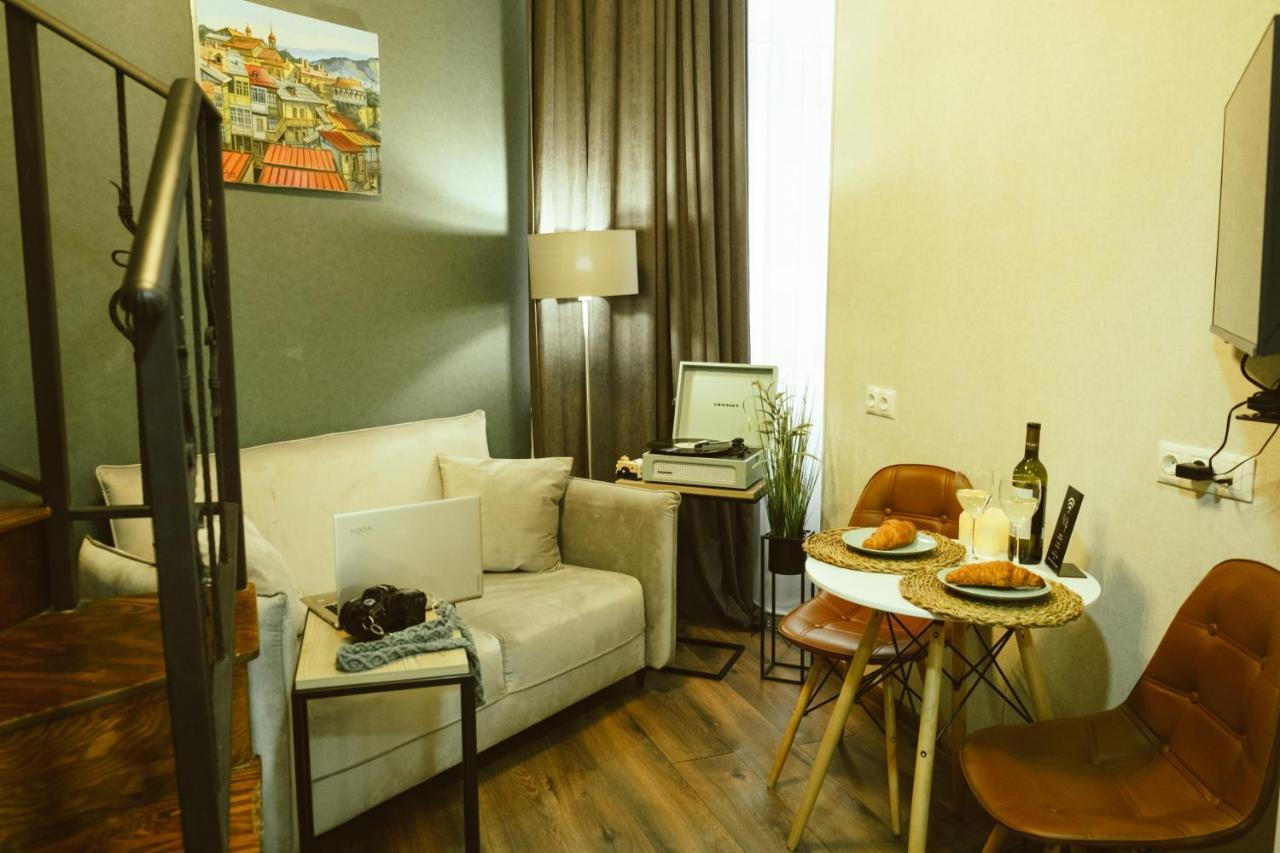 Luxury Duplex Suites - City Center تبليسي المظهر الخارجي الصورة