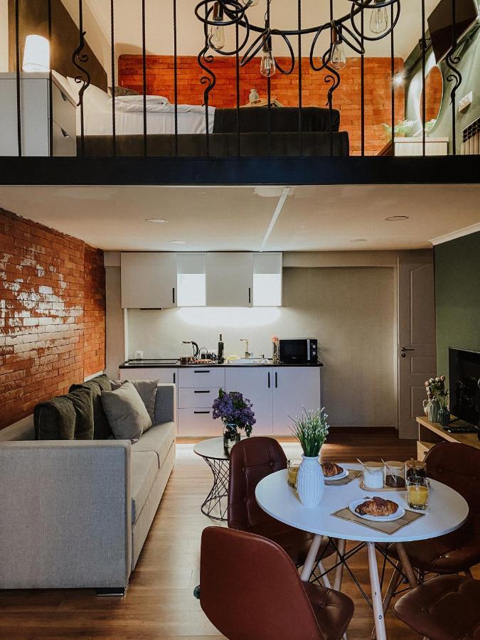 Luxury Duplex Suites - City Center تبليسي المظهر الخارجي الصورة