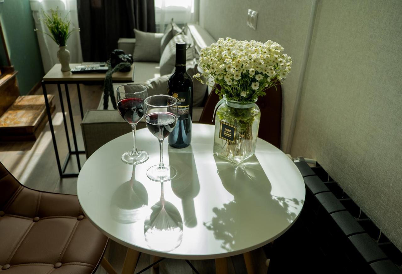 Luxury Duplex Suites - City Center تبليسي المظهر الخارجي الصورة