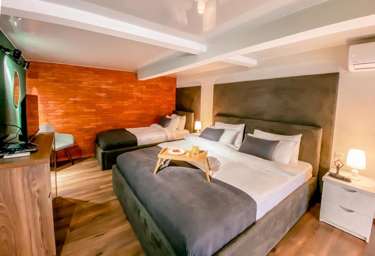 Luxury Duplex Suites - City Center تبليسي المظهر الخارجي الصورة