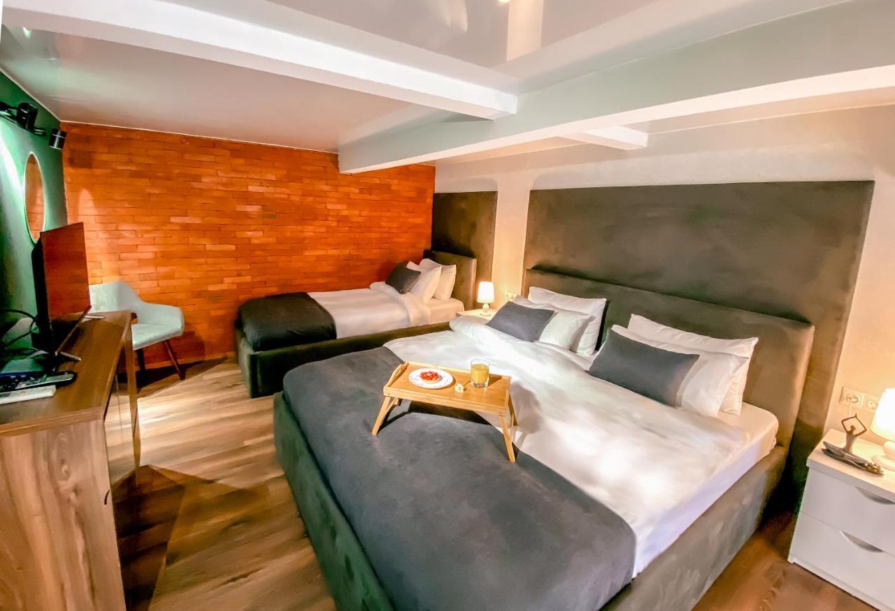Luxury Duplex Suites - City Center تبليسي المظهر الخارجي الصورة